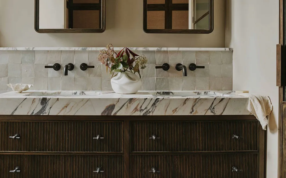 Стильный, мягкий, тёплый: современный интерьер таунхауса в Лондоне - Gallery image 26