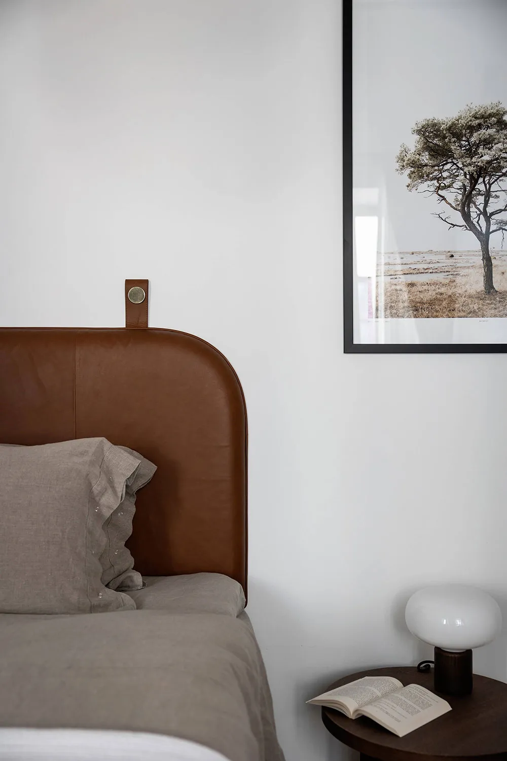 Эффектная мансарда с балками в Стокгольме - Gallery image 16