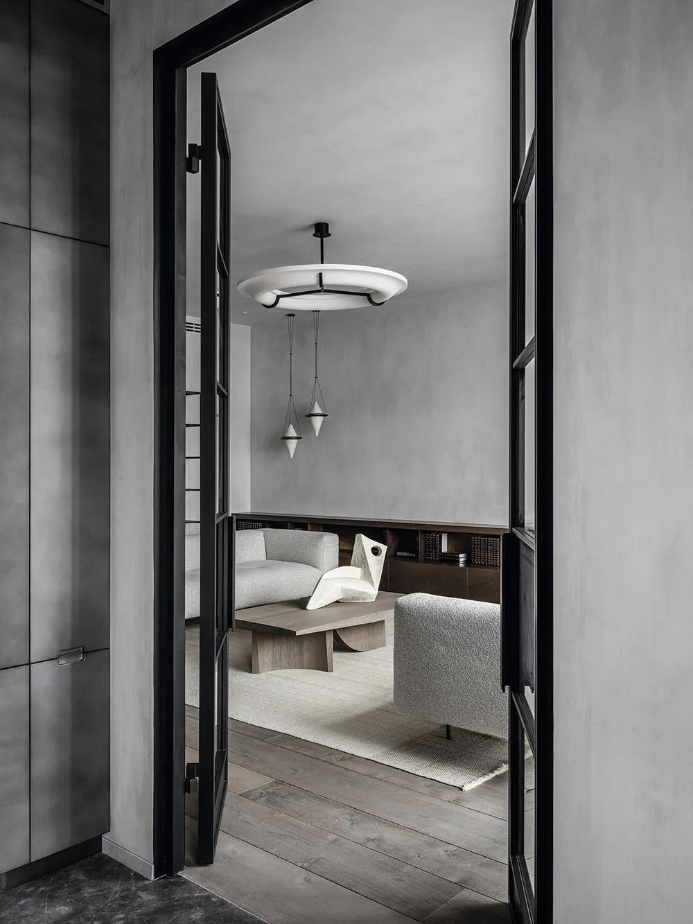 Beton, minimalizm i fotobloki w sypialni: nowoczesny mieszkanie w Moskwie - Gallery image 5