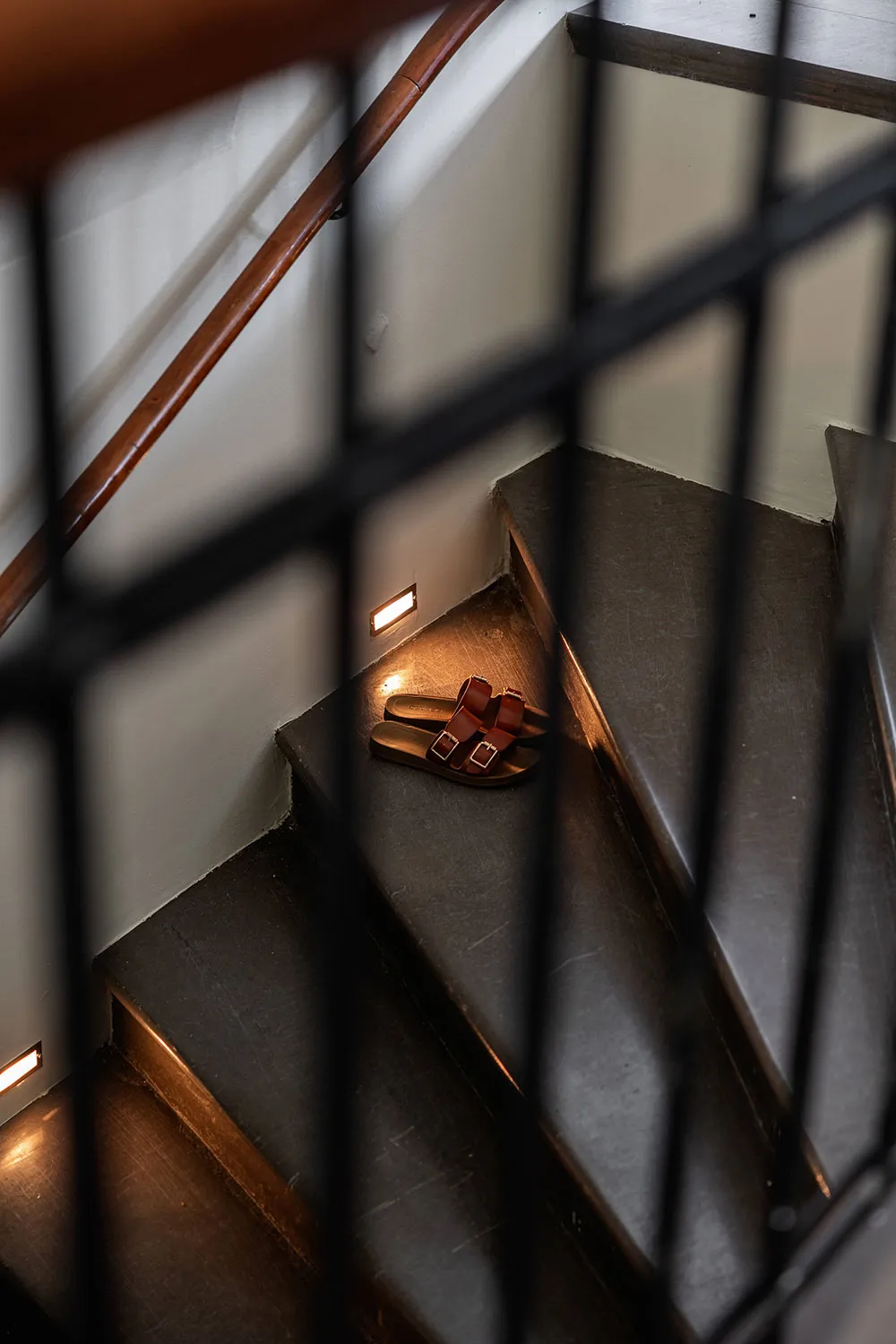 Эффектная мансарда с балками в Стокгольме - Gallery image 22