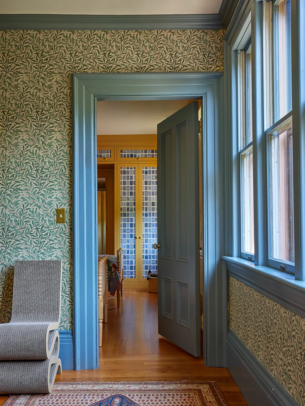 मजबूत लेकिन आरामदायक: मैसाचुसेट्स में एक विक्टोरियन शैली के घर का नवीनीकरण - Gallery image 17