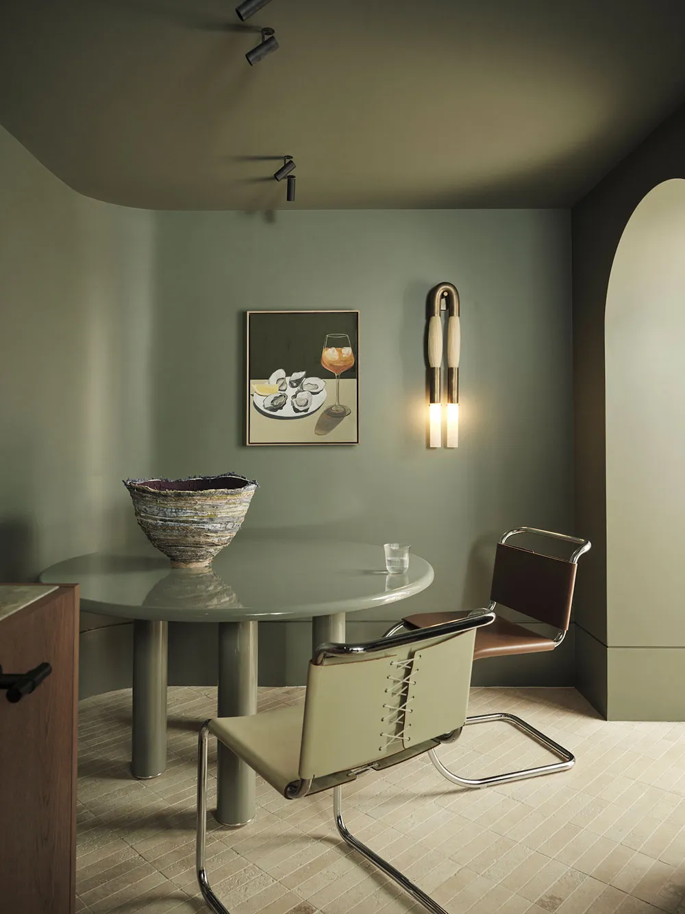 Interiores modernos elegantes de casas de los años 40 en Sydney - Gallery image 14