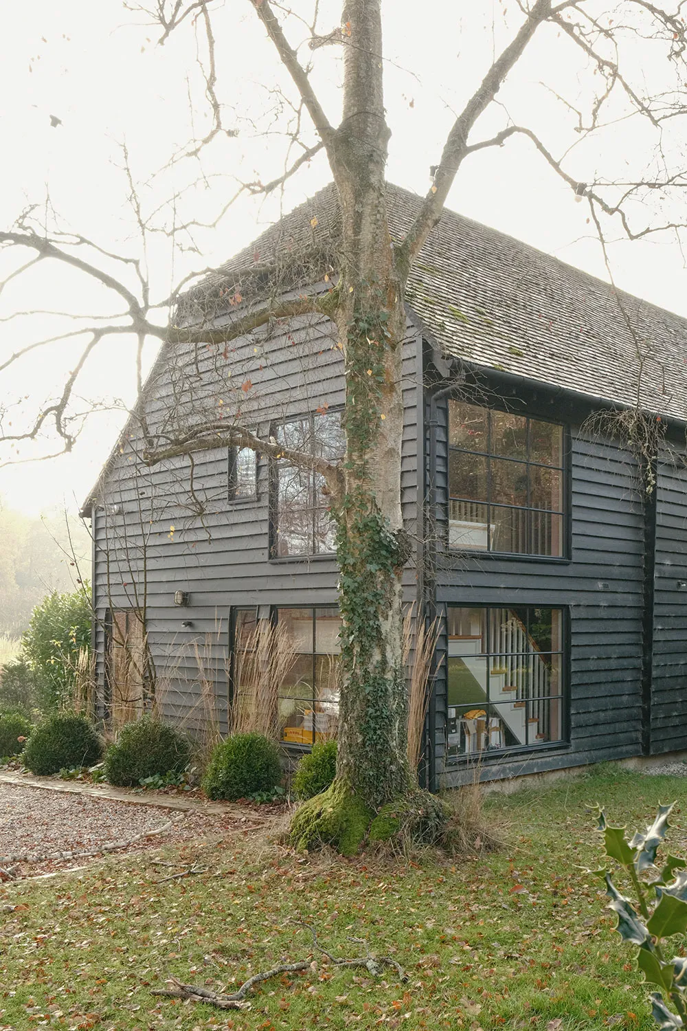 Jasne i ciepłe wnętrza byłego starego ambaru w Anglii - Gallery image 33