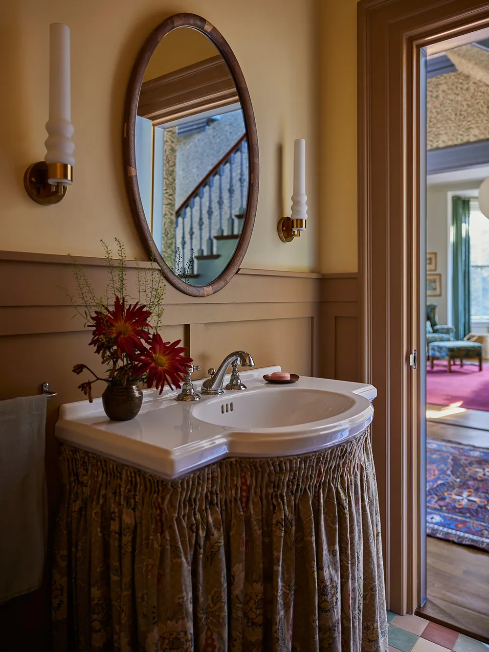 मजबूत लेकिन आरामदायक: मैसाचुसेट्स में एक विक्टोरियन शैली के घर का नवीनीकरण - Gallery image 13