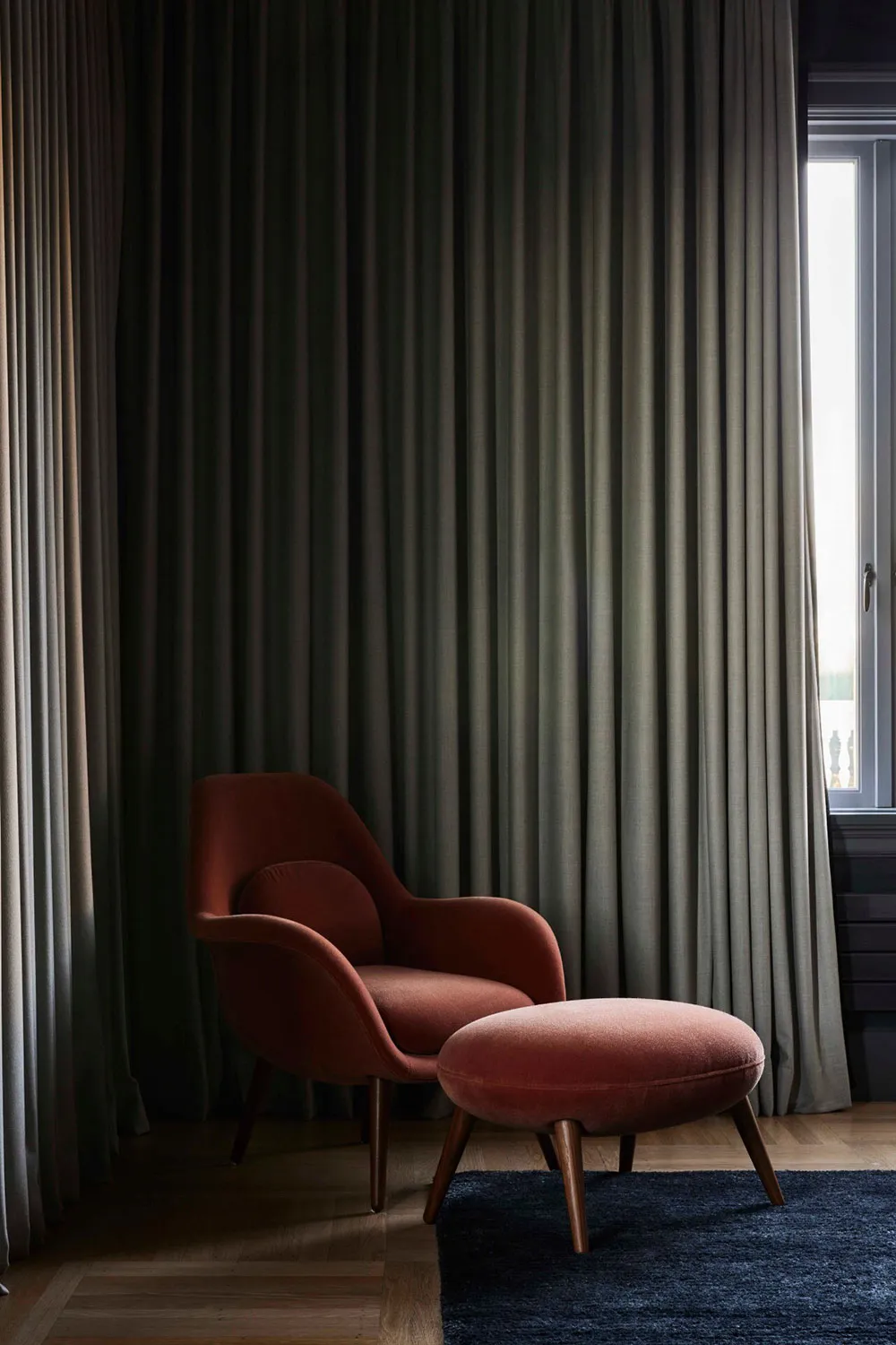 Paredes de techo y decoración elegante: casa adosada edwardiana en San Francisco - Gallery image 12