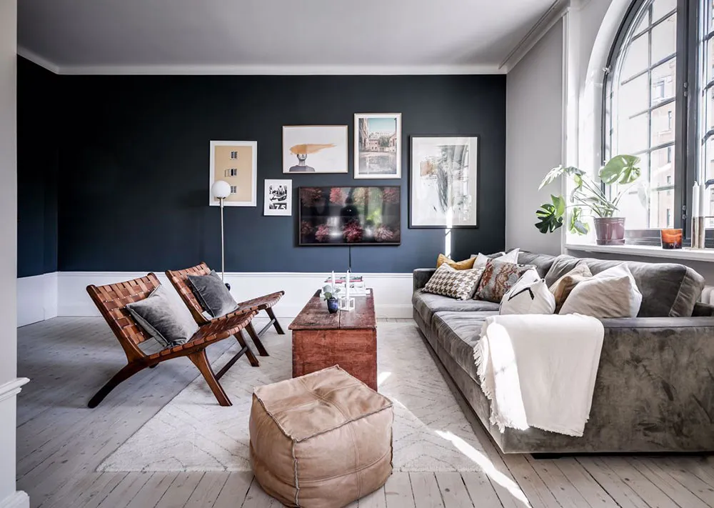 Estilos de contraste cromático en el diseño de un apartamento inusual en Suecia (73 m²) - Gallery image 2