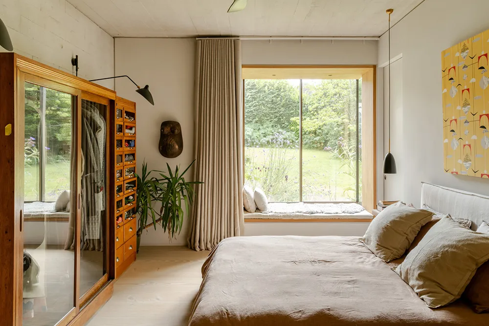 Modernes Holzhaus des Designers in Einklang mit der Natur - Gallery image 19