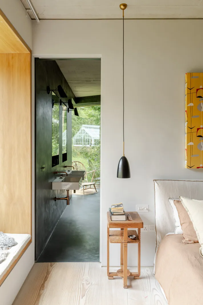 Modernes Holzhaus des Designers in Einklang mit der Natur - Gallery image 21