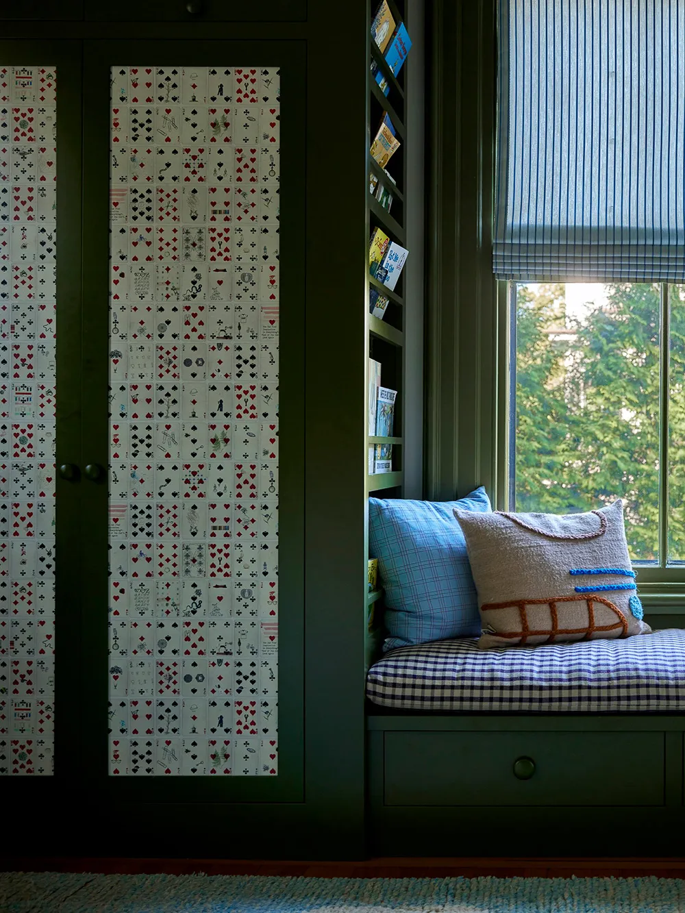 मजबूत लेकिन आरामदायक: मैसाचुसेट्स में एक विक्टोरियन शैली के घर का नवीनीकरण - Gallery image 24