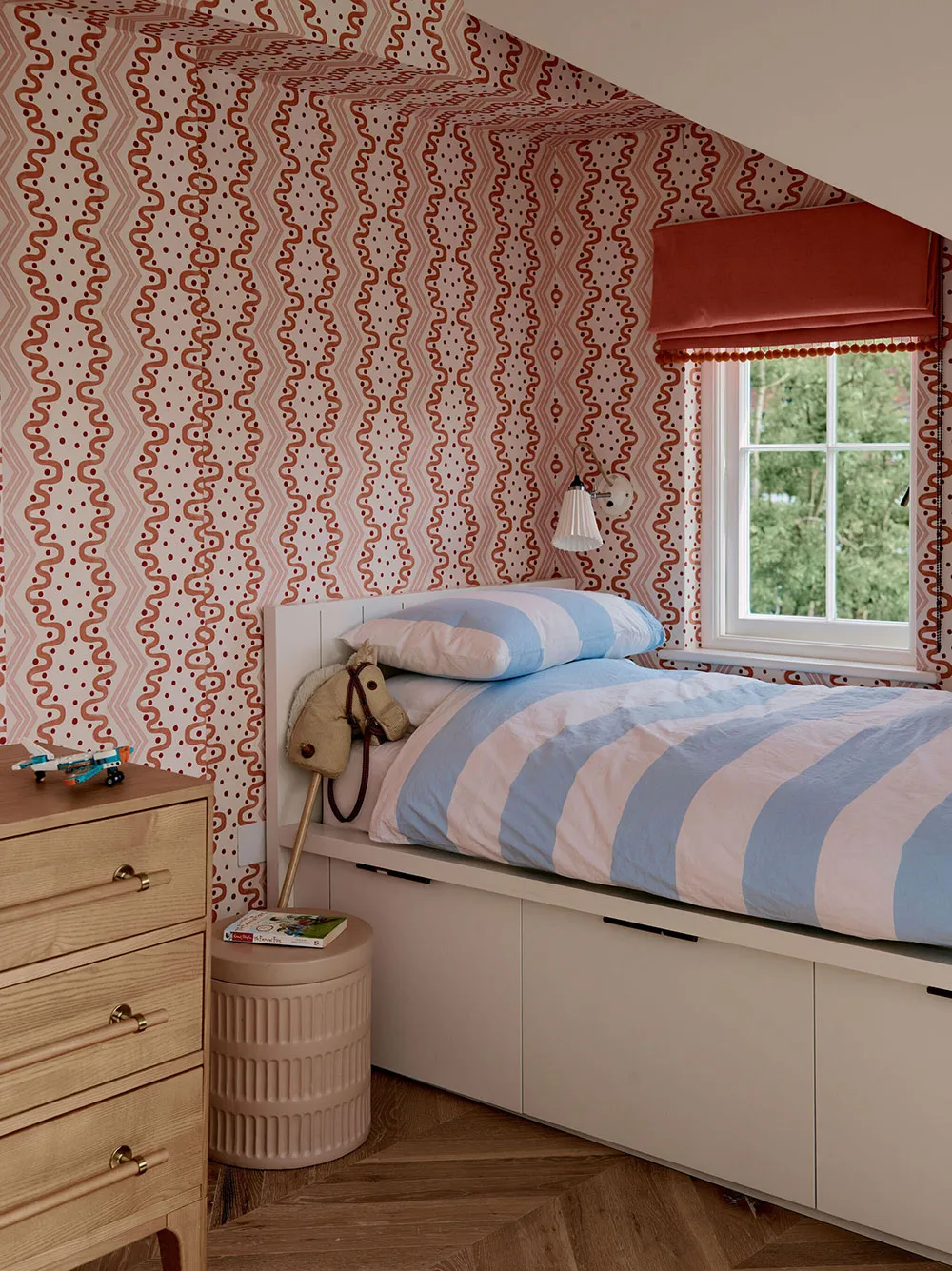 Ciepłe odcienie i eleganckie detale: taunhaus rodziny w Londynie - Gallery image 15