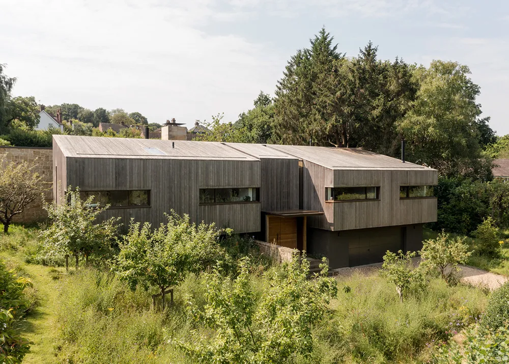 Modernes Holzhaus des Designers in Einklang mit der Natur - Gallery image 8