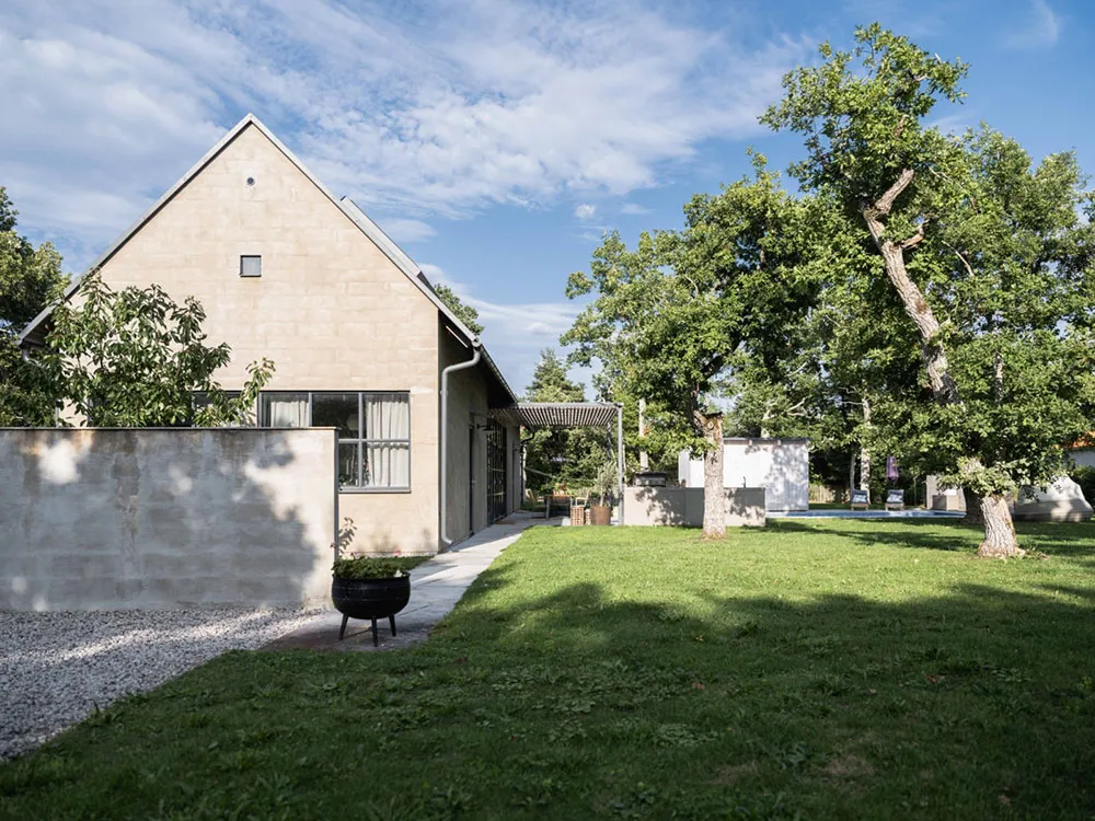 Modern cottage de campagne en style grange en Suède (140 m²) - Gallery image 2