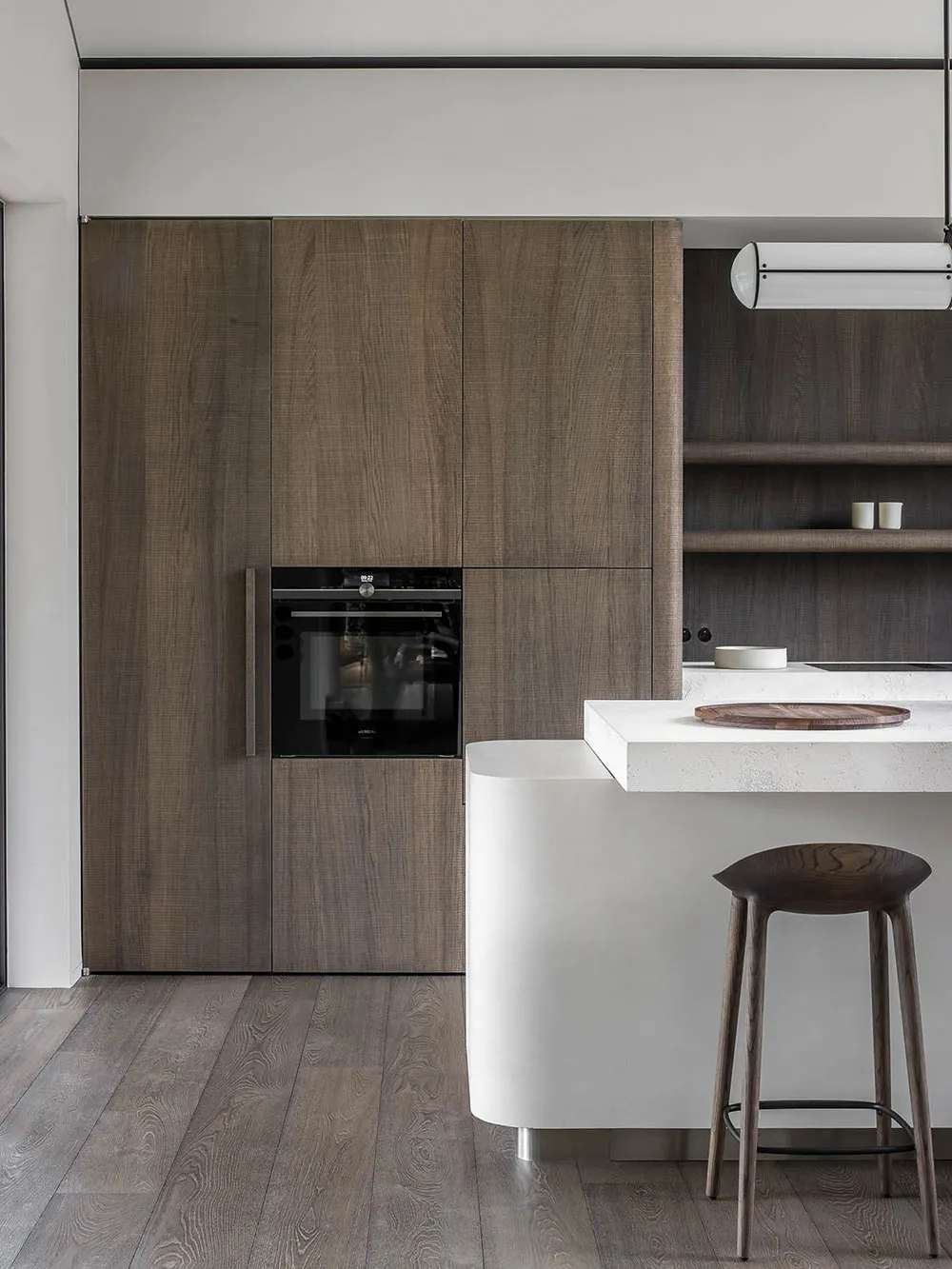 Weicher Minimalismus in der Gestaltung eines modernen Hauses in Amsterdam - Gallery image 8