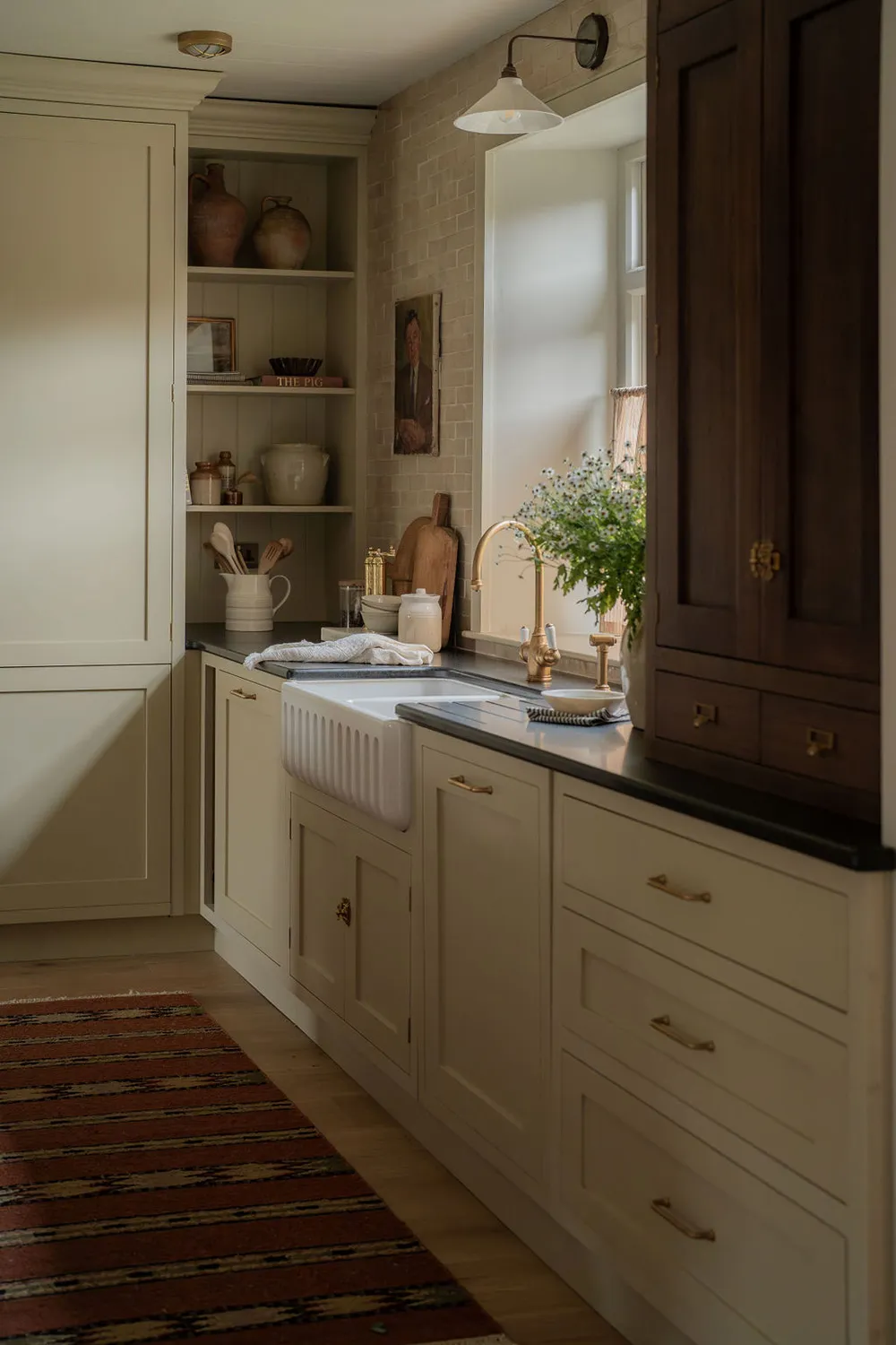 Старинный английский коттедж с красивыми и уютными интерьерами - Gallery image 8