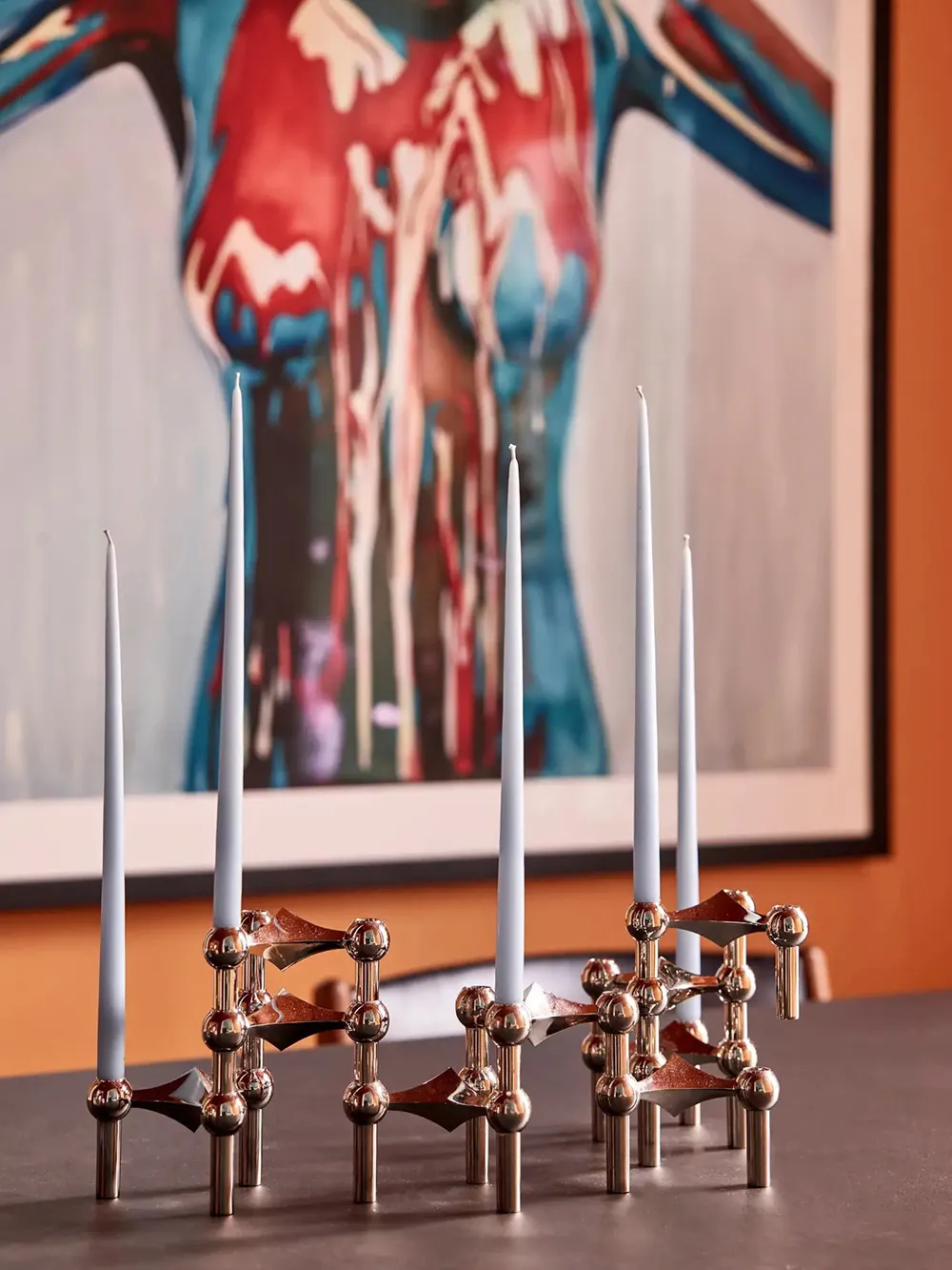 Teintes bleues et accents colorés : intérieur joyeux à Oslo - Gallery image 12