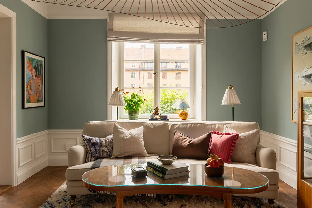 Цветные стены и обои: живой интерьер в старом доме в Стокгольме - Gallery image 12