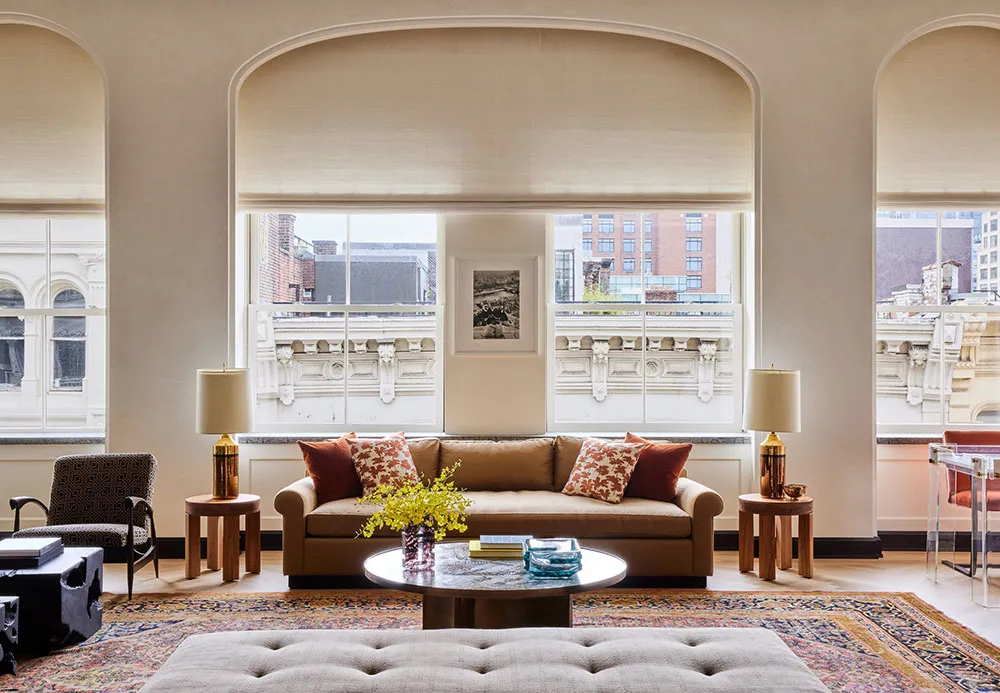 Wпечатujący loft w Soho z nowoczesnym sztuką i luksusowymi oknami - Gallery image 3