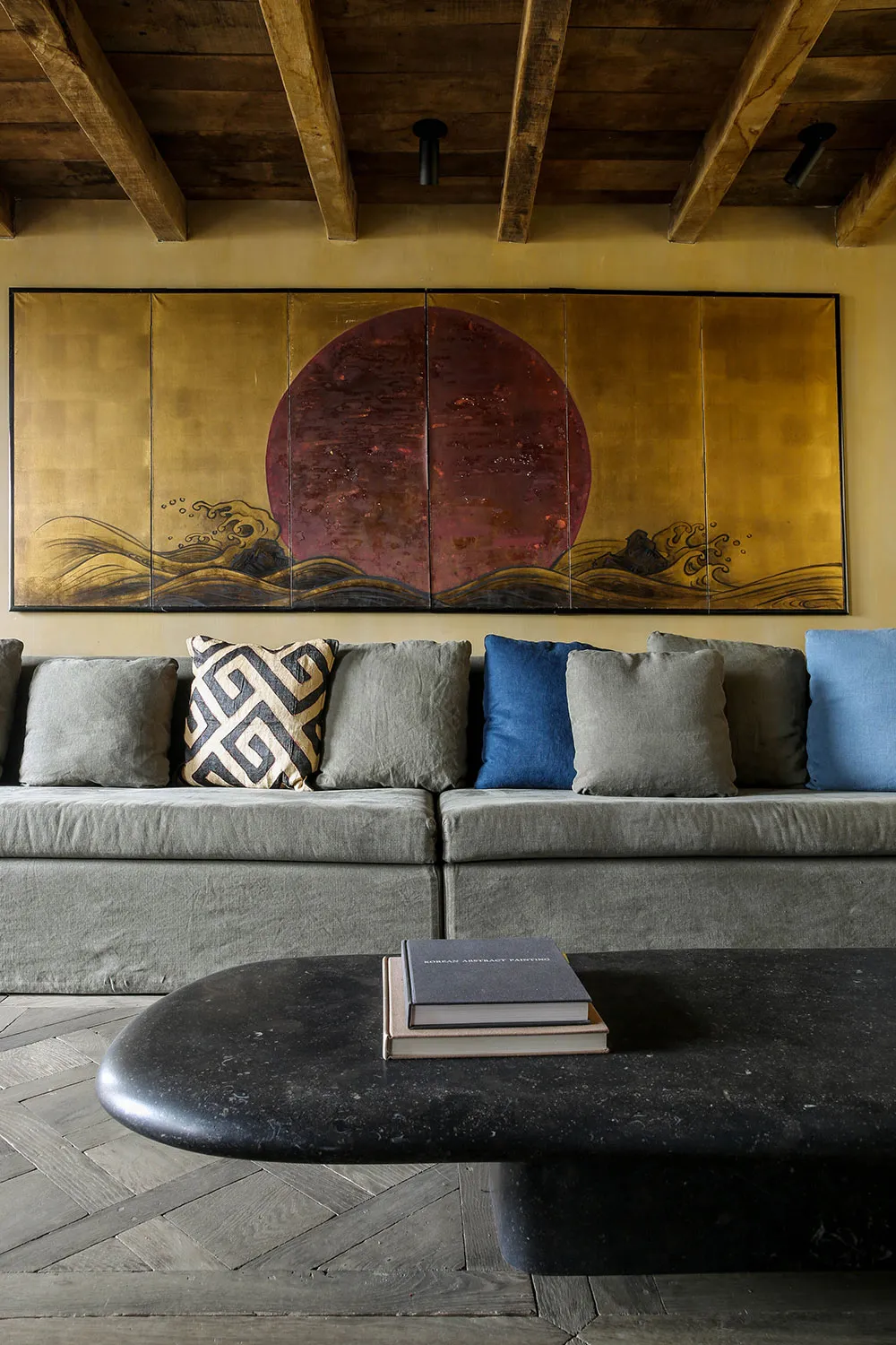 Naturalna piękno natury w mieszkaniu artysty w centrum Londynu - Gallery image 4