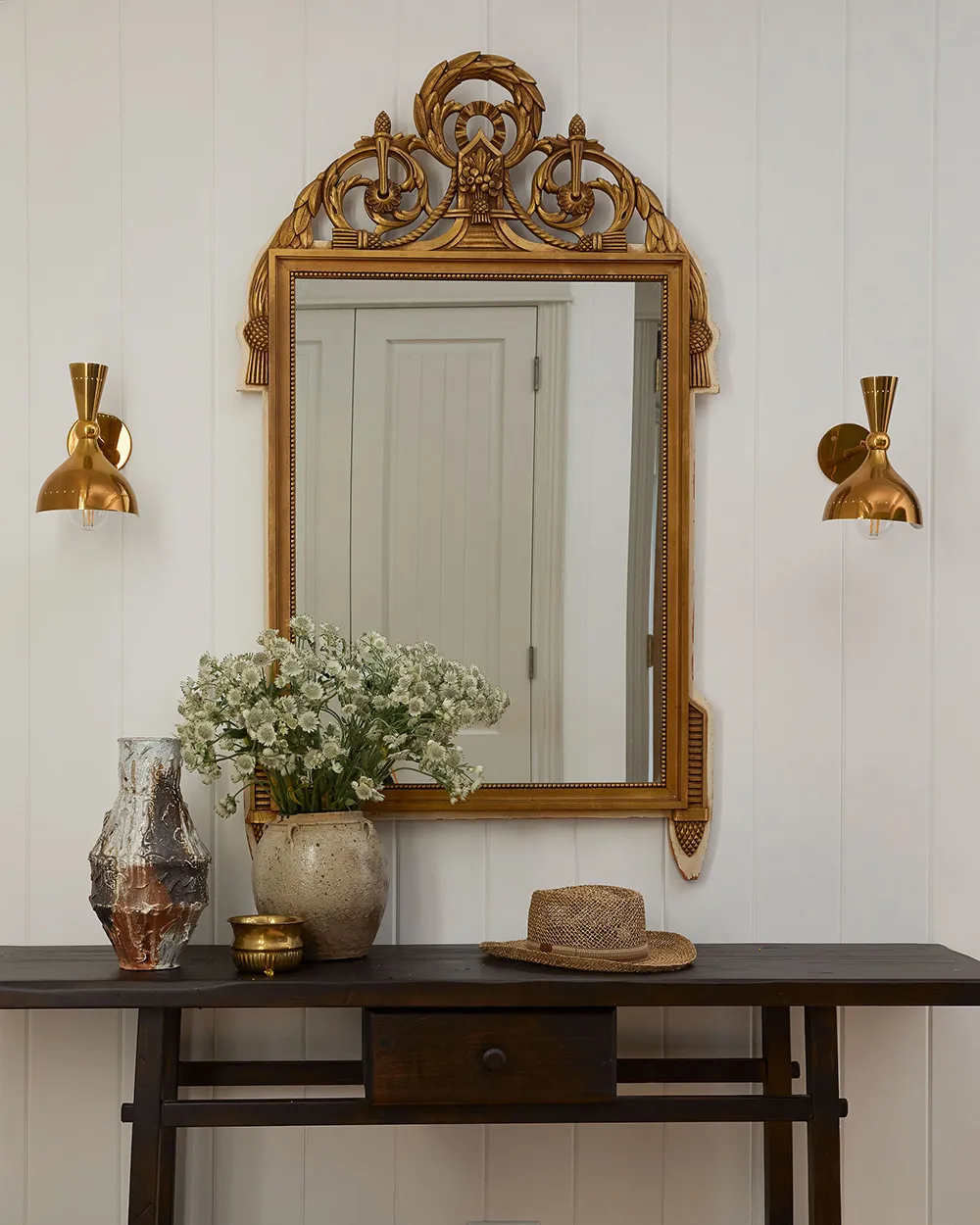 Gamme inhabituelle et beaux motifs dans le design d'une maison de campagne au Canada - Gallery image 19