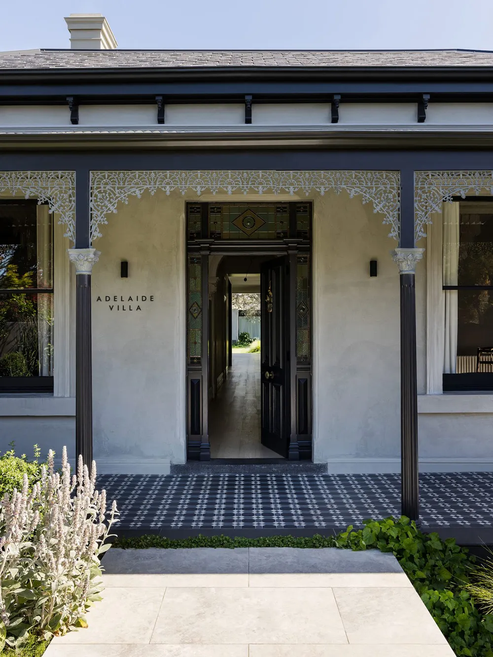 Стильний дизайн в нейтральних тонах: будинок у Мельбурні - Gallery image 21