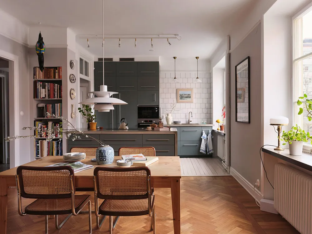 Agradable apartamento escandinavo con libros (90 m²) - Gallery image 1