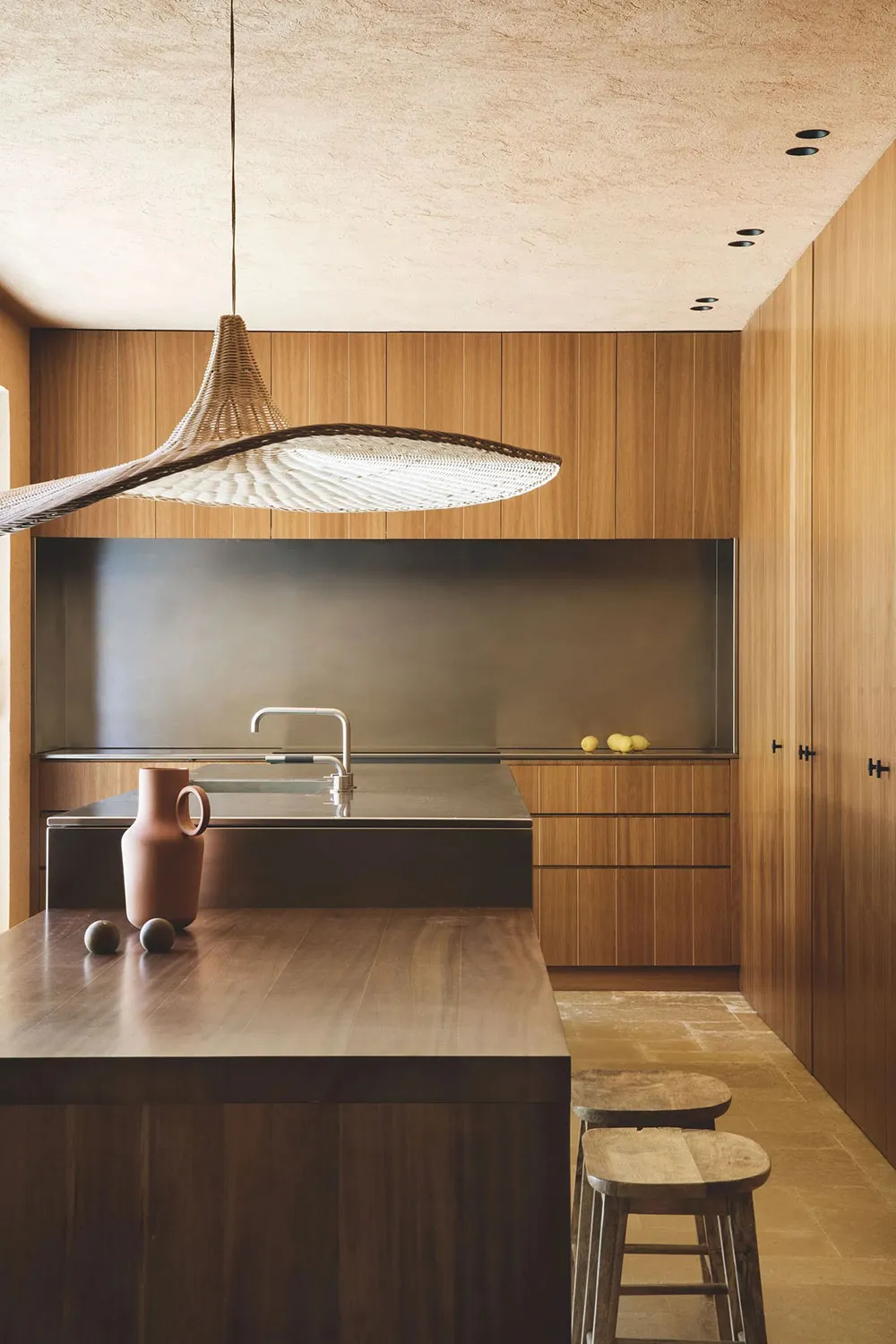 Средиземноморский минимализм, который завораживает - Gallery image 6