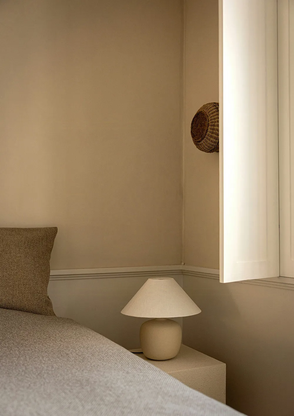 Мягкий минимализм в дизайне старинной виллы на побережье в Дании - Gallery image 21