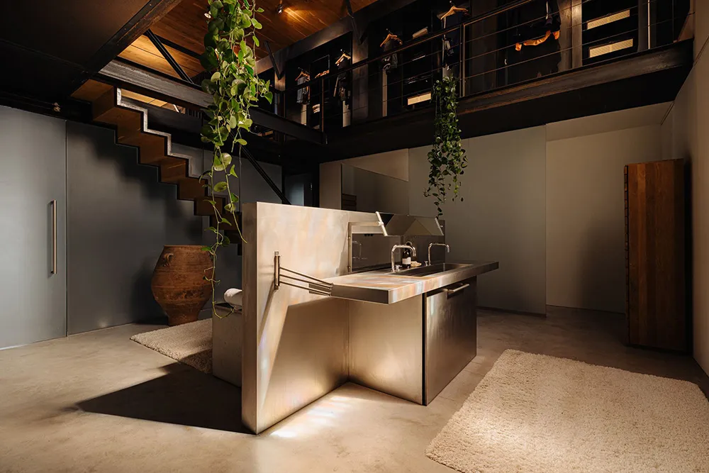 Loft incroyable dans un bâtiment d'ancienne église à Amsterdam - Gallery image 14