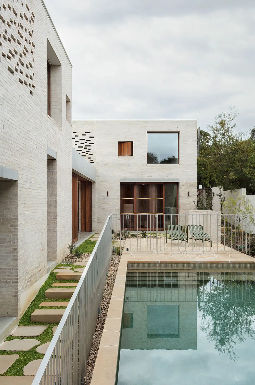 Spanish Motifs in Modern Home Design in Sydney - Gallery image 19