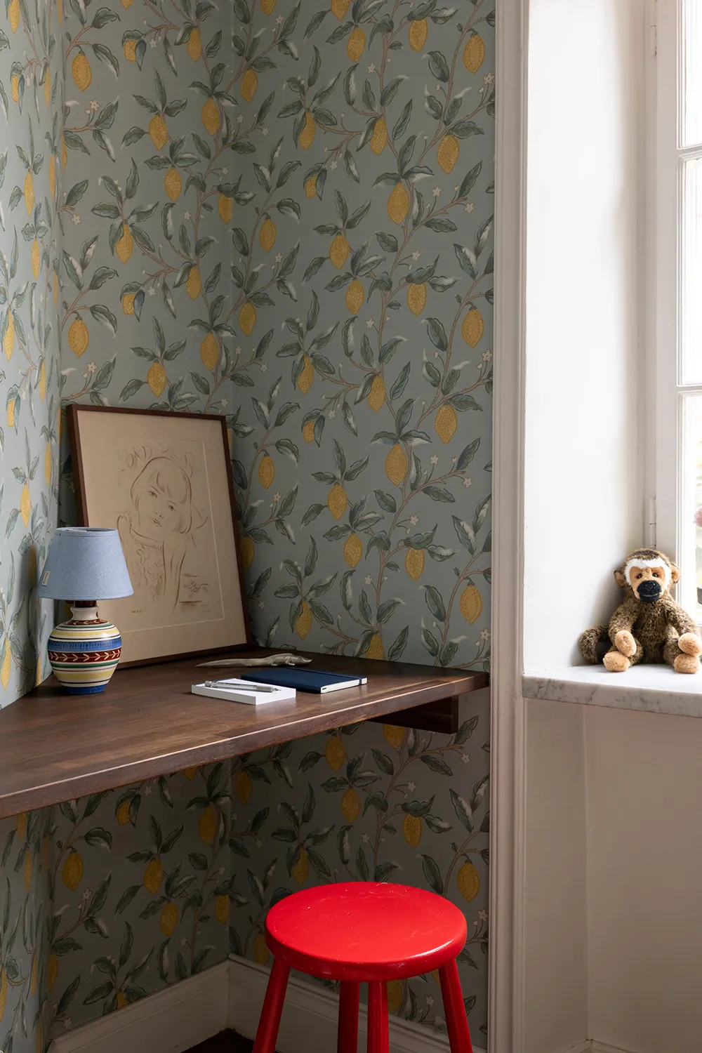 Цветные стены и обои: живой интерьер в старом доме в Стокгольме - Gallery image 27