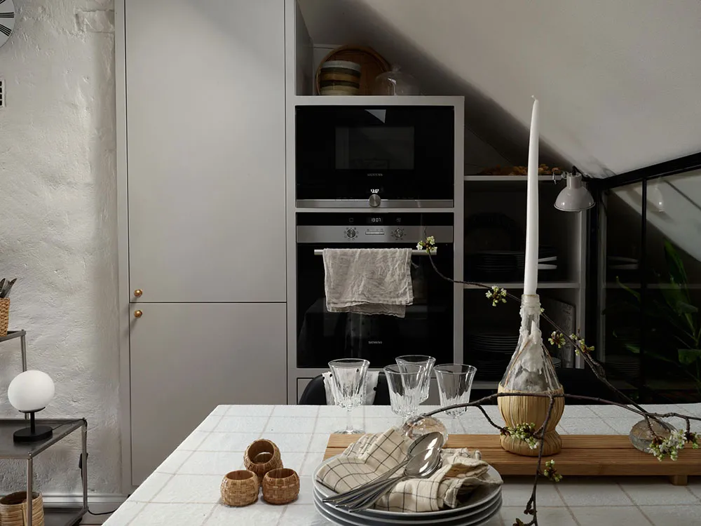 Appartement de mansarde dans un ancien bâtiment en Suède (39 m²) - Gallery image 16