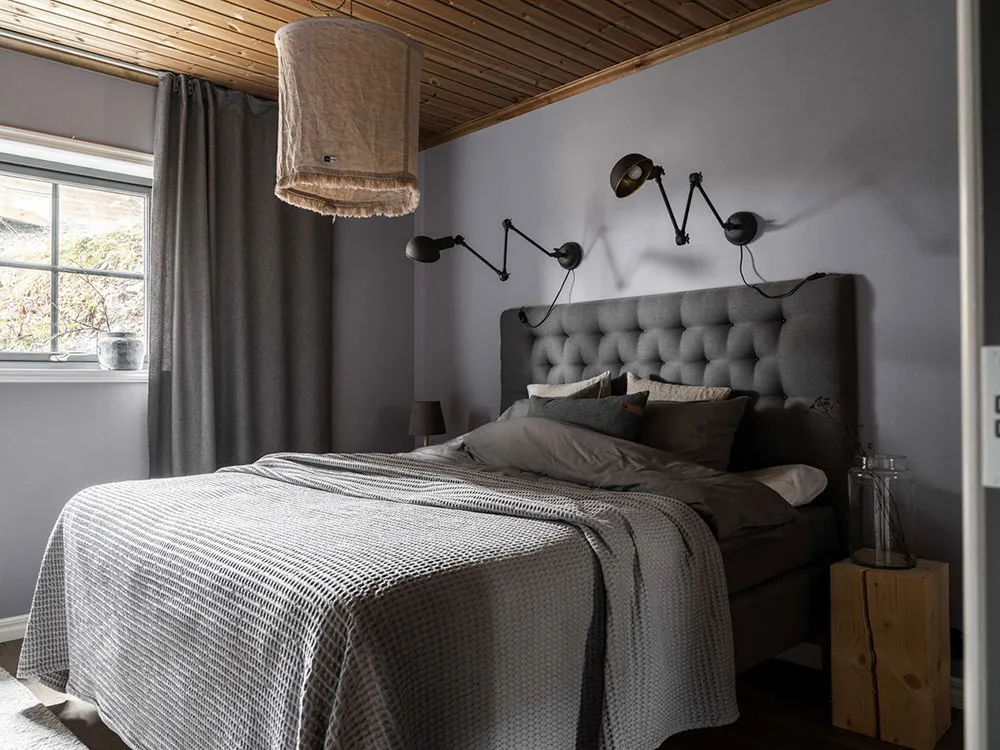 Chalet scandinave dans des tons sombres - Gallery image 18