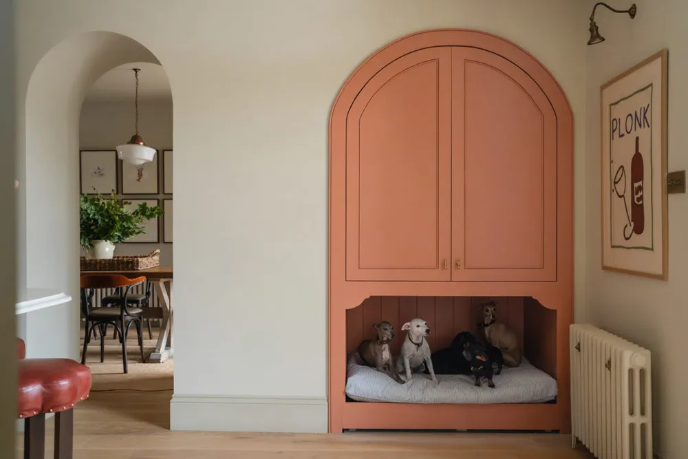 Старинный английский коттедж с красивыми и уютными интерьерами - Gallery image 17