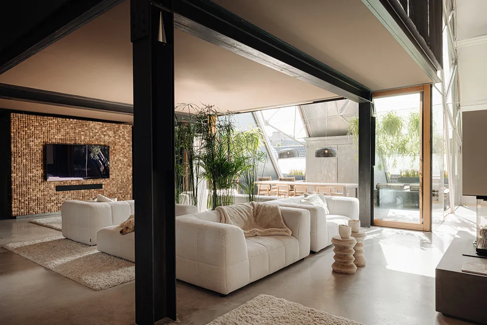 Loft incroyable dans un bâtiment d'ancienne église à Amsterdam - Gallery image 7