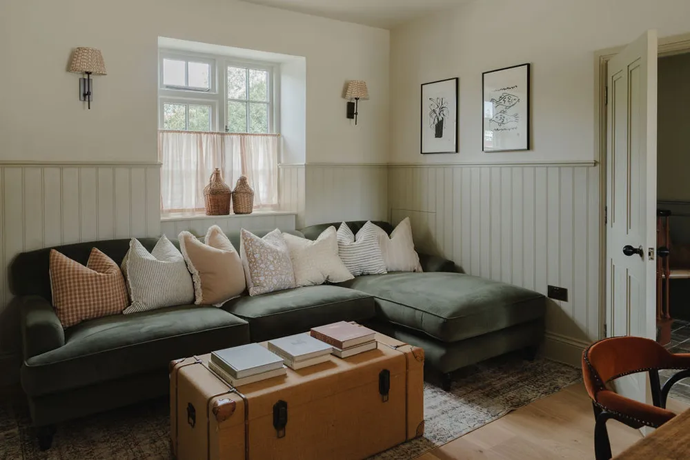 Старинный английский коттедж с красивыми и уютными интерьерами - Gallery image 20