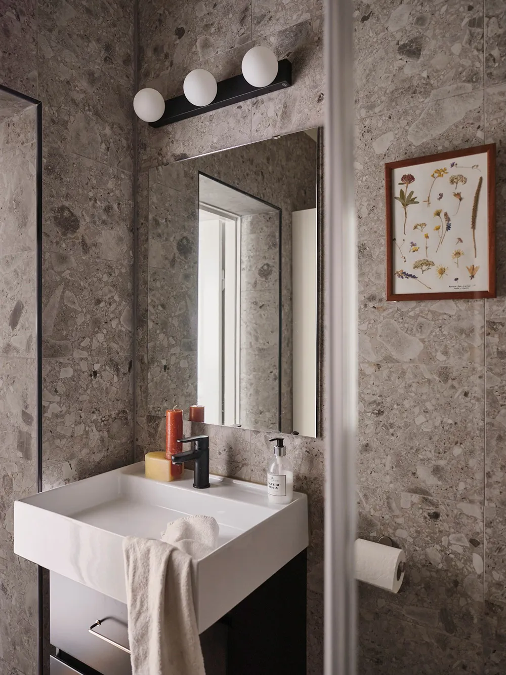 Agradable apartamento escandinavo con libros (90 m²) - Gallery image 27