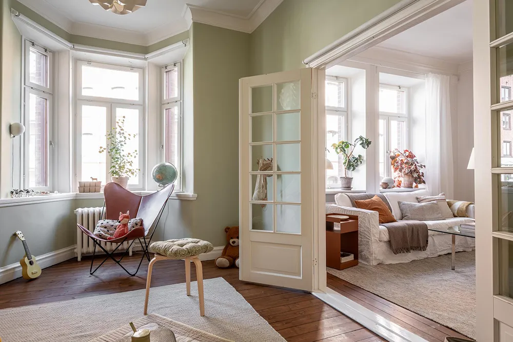 Nice Scandi Apartment with Unusual Layout and Olive-Colored Kids' Room - Gallery image 4