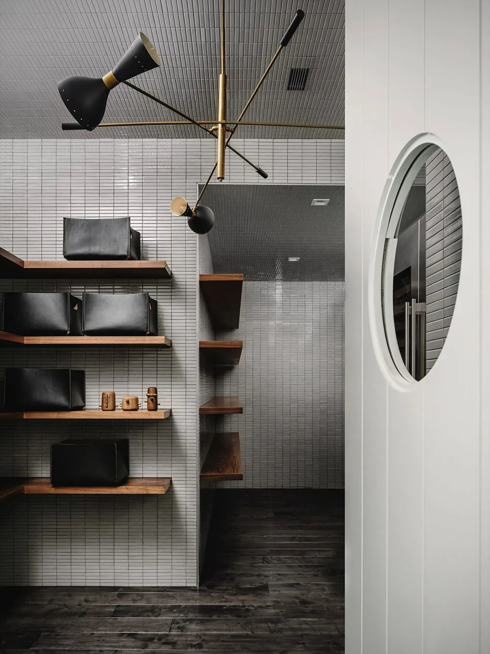 Espace imposant de maison familiale au style grange à Austin - Gallery image 20