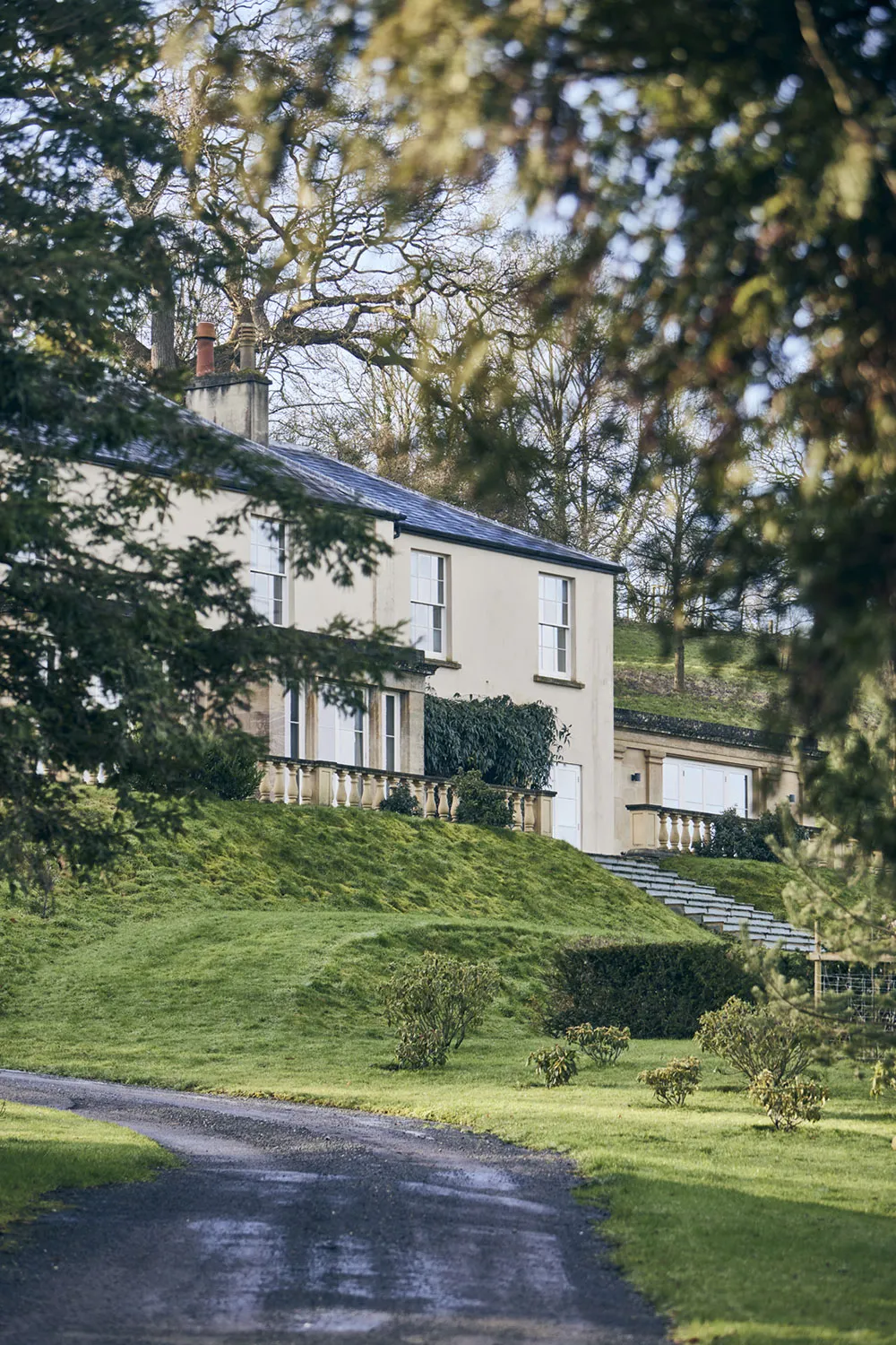 Magnificent 19th-century Georgian house with beautiful grounds in Somerset - Gallery image 1