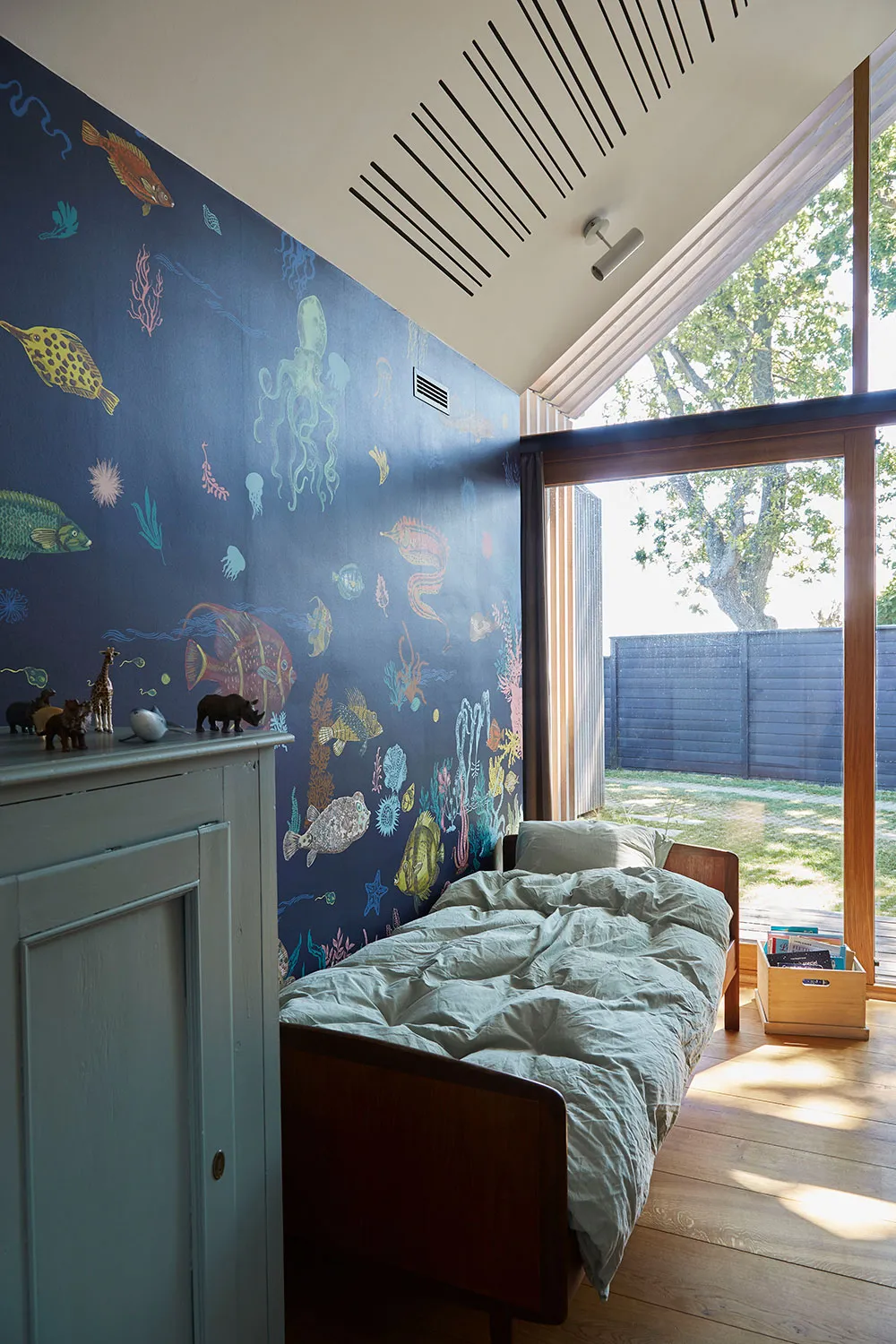 Modern cottage on the coast in Denmark - Gallery image 13