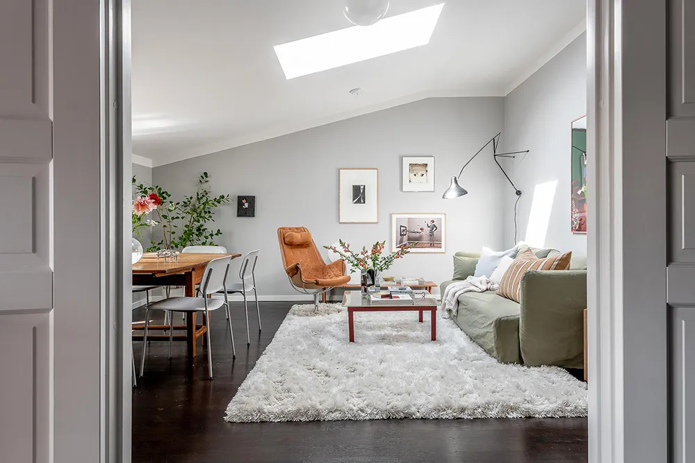 Olive Sofa and Gray Walls: Light Loft in Goteborg (62 sqm) - Gallery image 14