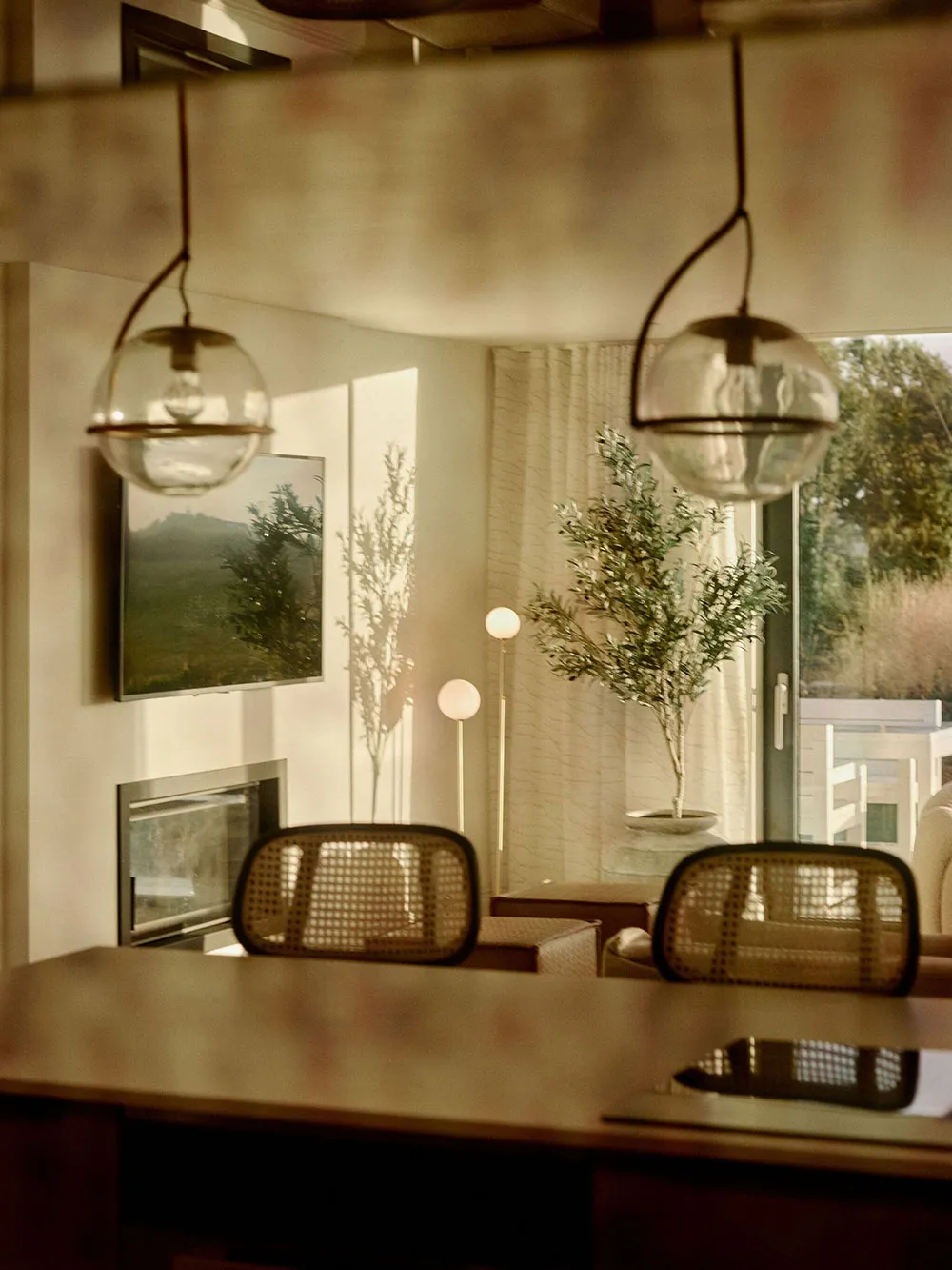 Beautiful Coastal Home Interiors in England - Gallery image 15