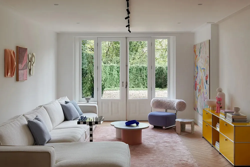 Stained Glass and Playful Colorful Decor: A Unique Historical Villa in Amsterdam - Gallery image 21