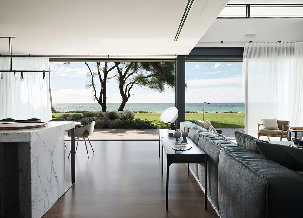 Life by the Ocean Shore: Modern House in Australia - Gallery image 2