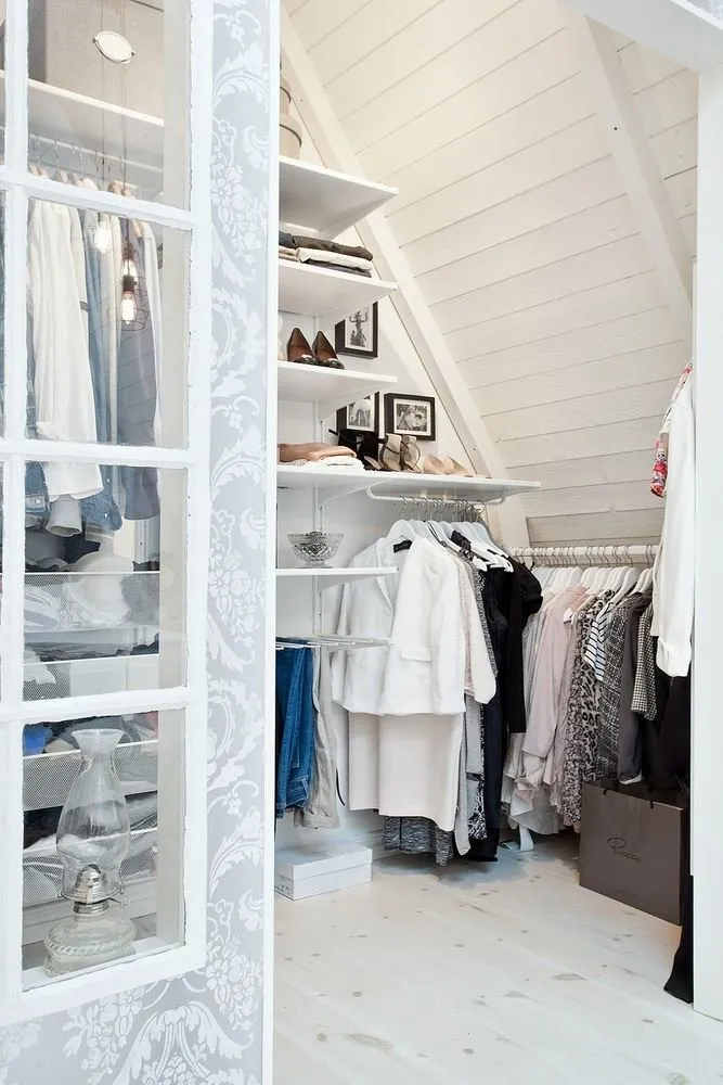 照片:北欧风格衣柜,技巧 - 我们网站上的照片