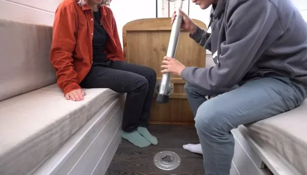 Diseño: @rednomadvan