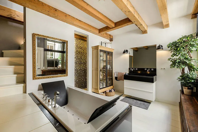 照片：浴室，现代、生态、loft、室内装饰、建筑、布局、白色、米色、面积超过90平方米 – 网站上的照片