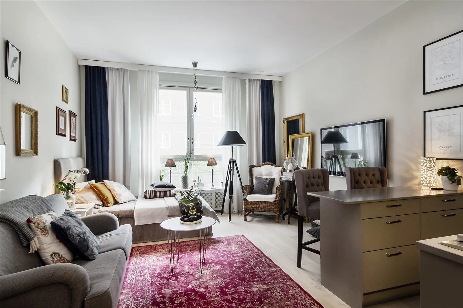 Фотографія: Гостьова кімната в стилі Скандинавський, Еклектика, Декор інтер'єру, Малогабаритна квартира, Квартира, Студія, Швеція, Стокгольм, Сірий, до 40 метрів – фото на нашому сайті