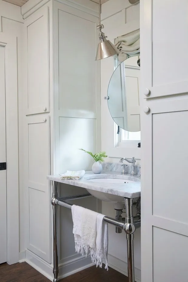 照片:现代风格浴室,房屋,美国,房屋与别墅,面积超过90平方米 – 网站上的照片