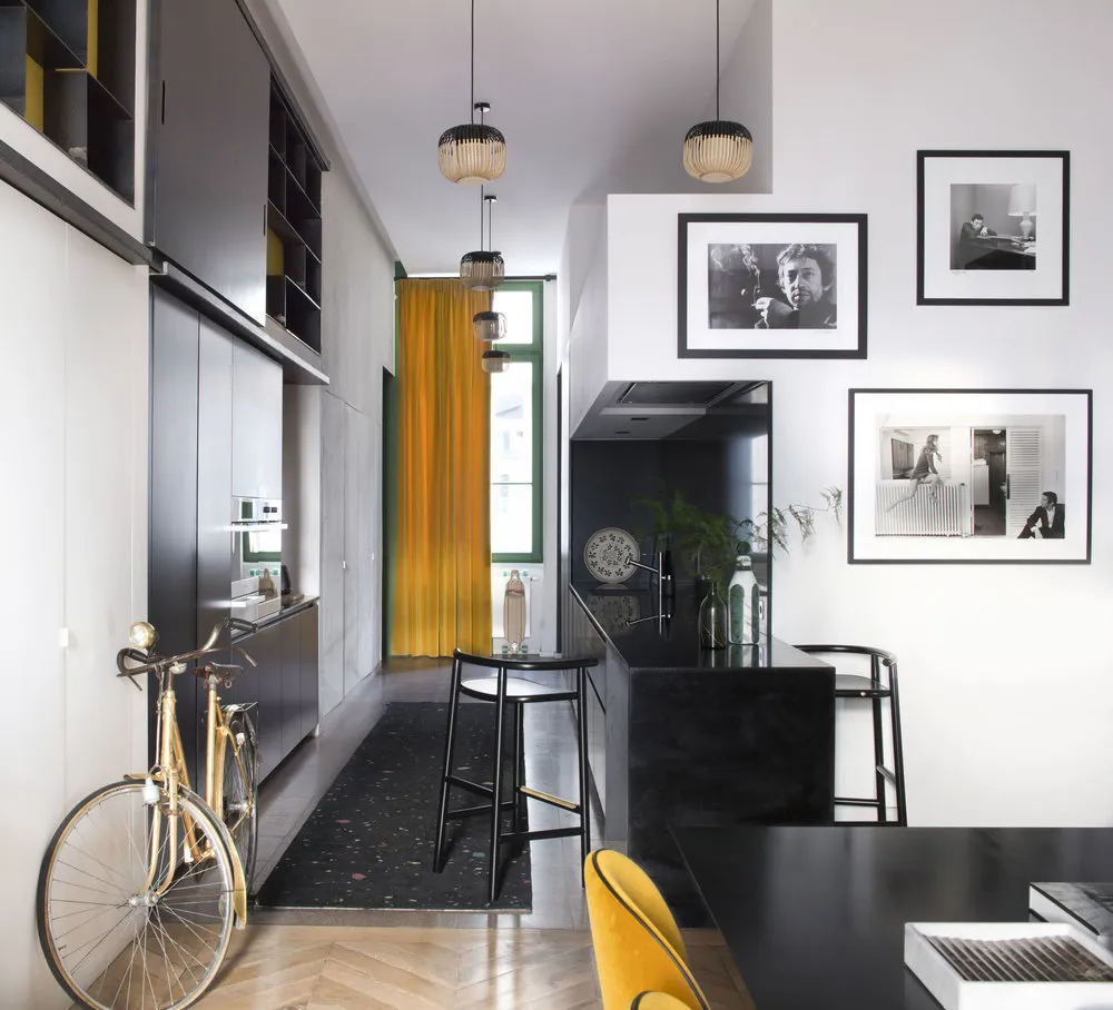 照片：现代风格厨房和餐厅，客厅，折中，室内装饰，法国，绿色，黄色，棕色，里昂，克劳德·卡蒂埃 – 我们网站上的照片